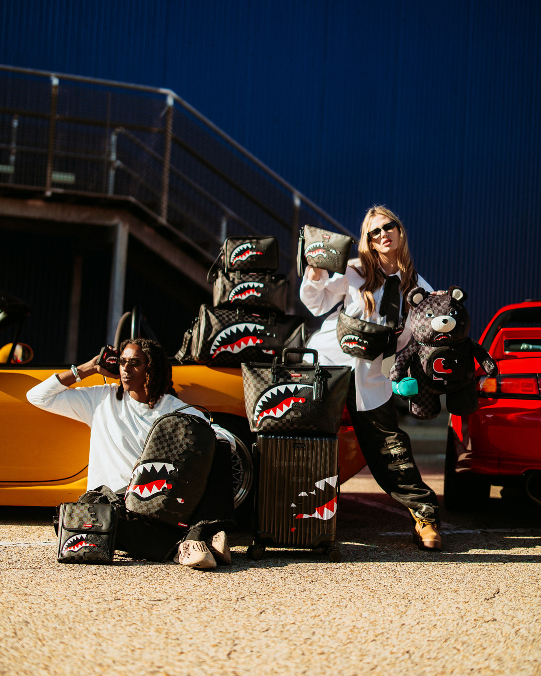 SPEED SHARK SIDE SWIPE HARD SHELL CARRY-ON LUGGAGE